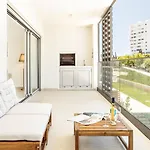 Relaxing Pool Stay In Albufeira Terrace & Gym *