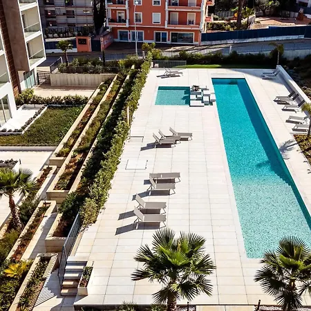 Modern 1-bed With Terrace Apartamento *