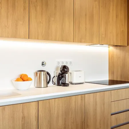 Modern 1-bed With Terrace - Apartamento