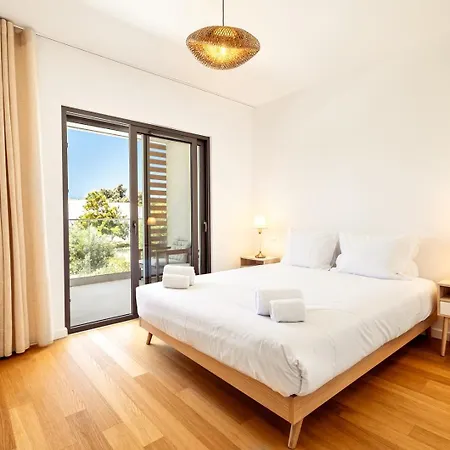 Modern 1-bed With Terrace البوفيرا